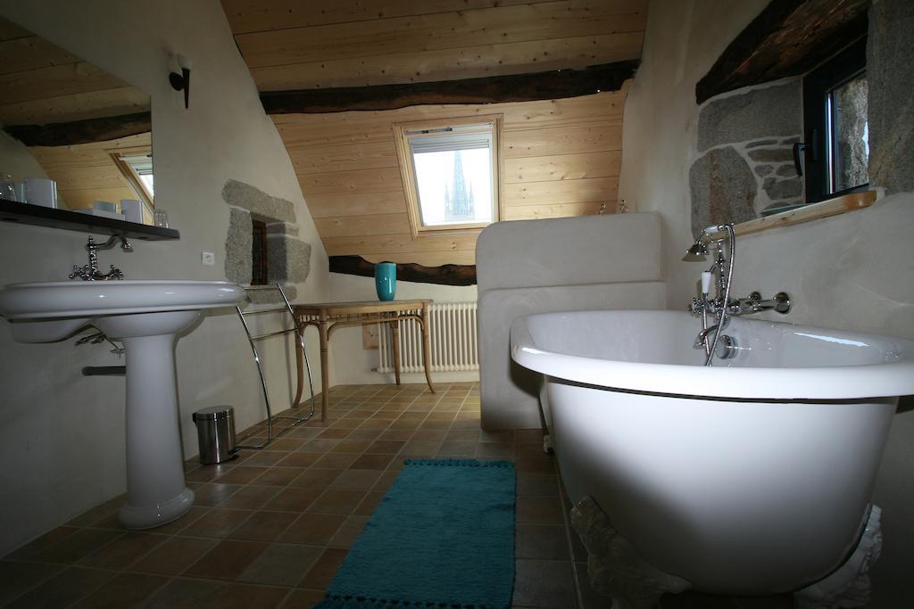 Le Clos St Yves Bed & Breakfast *