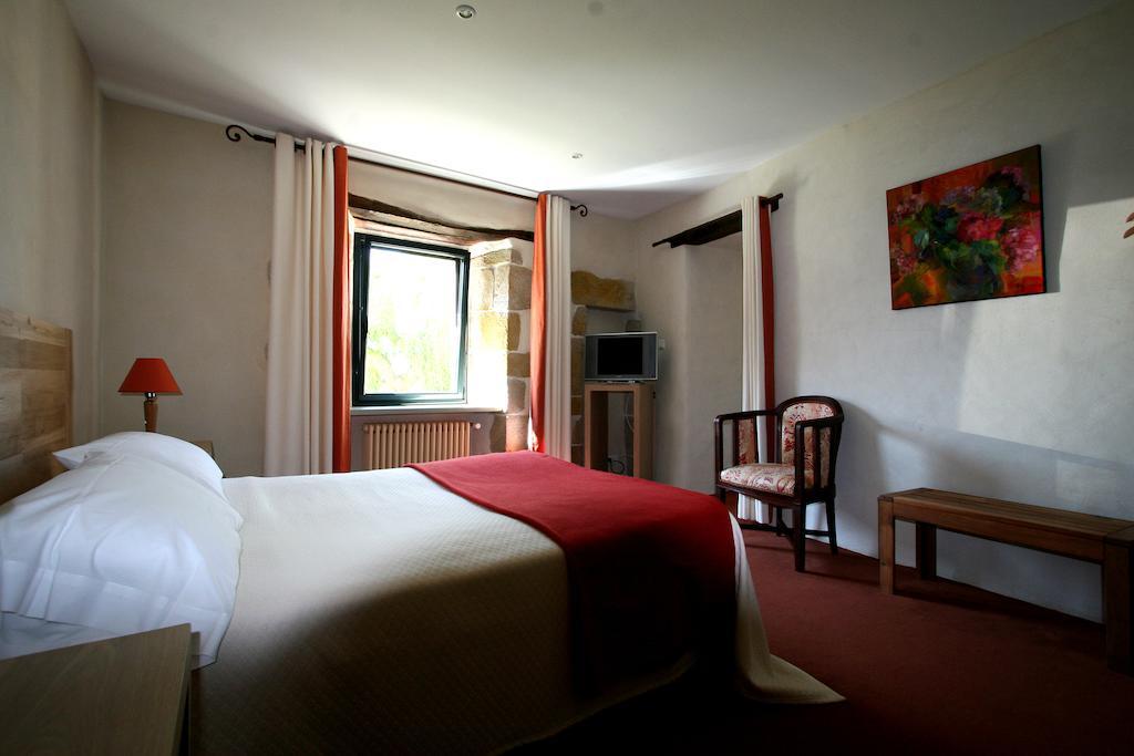 Le Clos St Yves Bed & Breakfast